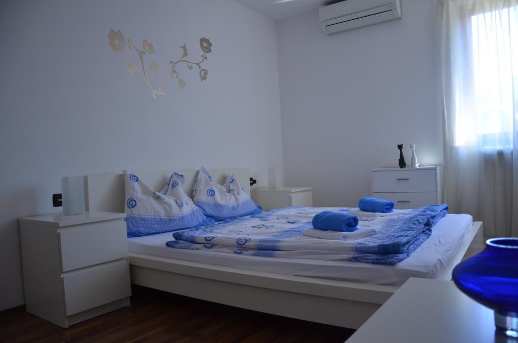 Apartments Bertok Копер Номер фото